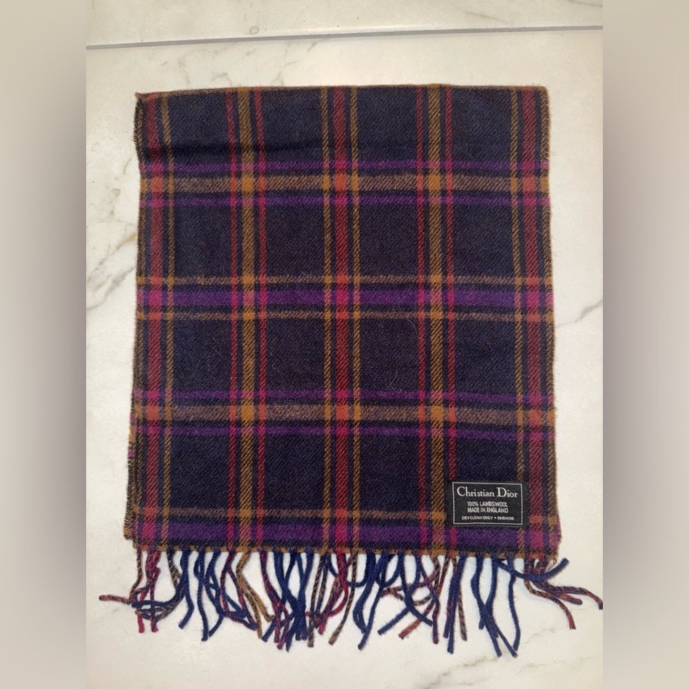 Christian Dior lambswool plaid scarf - Picture 8 of 12